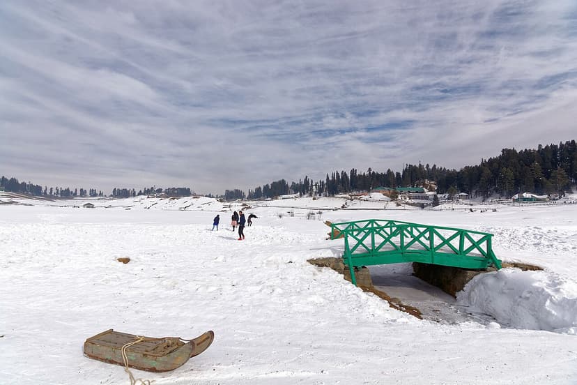 Kashmir Winter Snow & Ski